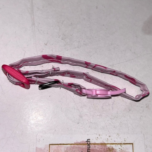 Charming Pink Cat Collar with Cat Face Charm - Picture 3 of 3